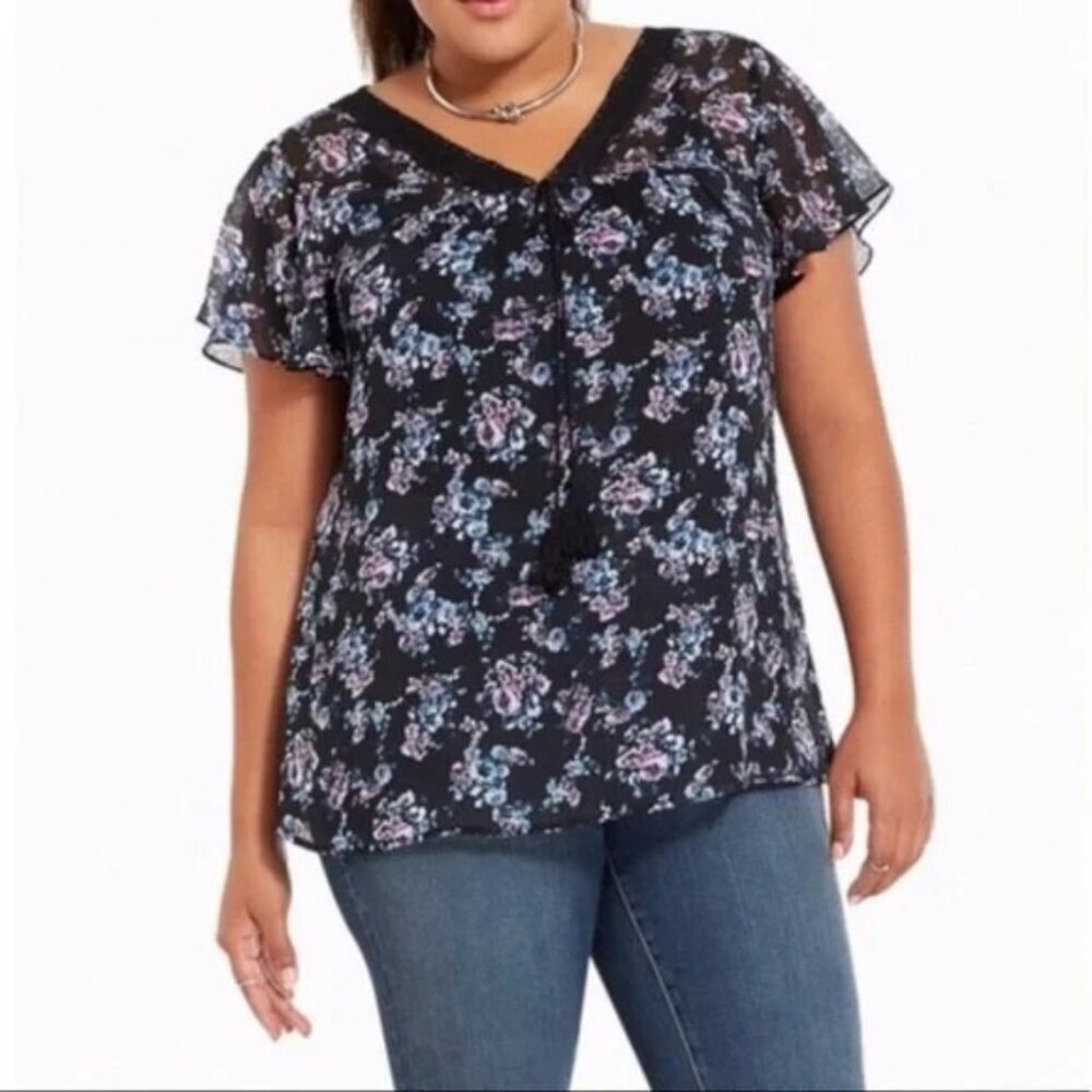 Torrid Black Floral Print Chiffon Crochet V-Neck Top Lace Detail Sz 0 (XL)
